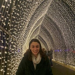 Meet your Posher, Elizabeth